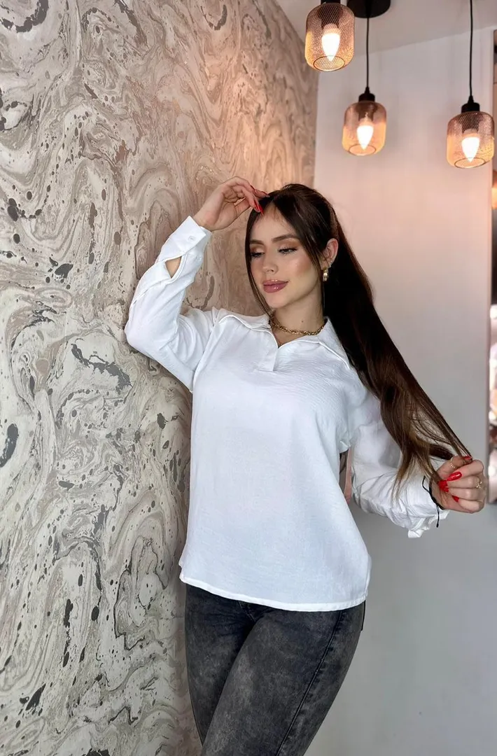 Blusa blanca manga larga Alma Rosa
